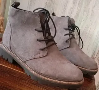 Scarponcini scamosciati Marco Tozzi n.36