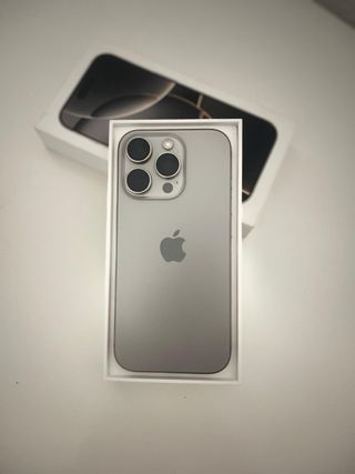 iPhone 16 Pro Gris