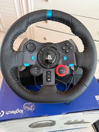 Volante Logitech G29 con pedales