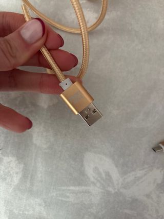 Cable USB Dorado Trenzado