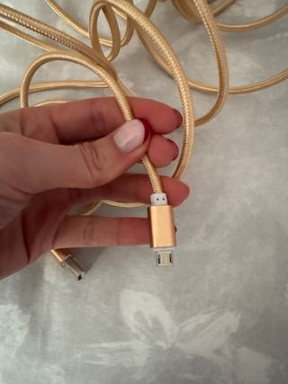 Cable USB Dorado Trenzado