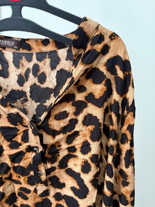 Blusa Leopardo MEMGLU Talla M