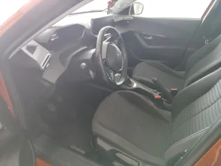 Peugeot 2008 2021