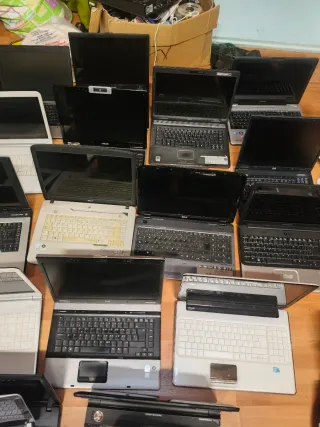 Lote 19 portátiles sin probar