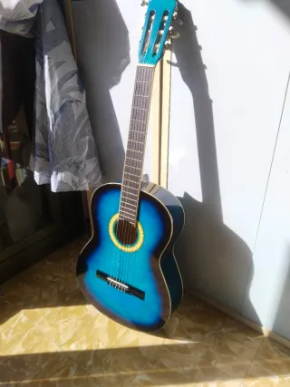 Guitarra Clásica Ashton CG44 TBB Azul