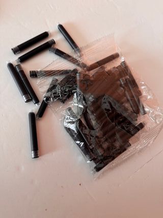 48 Cartuchos de tinta y Borrador de Arte