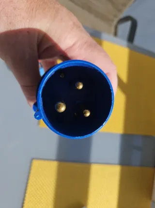 Enchufe Eléctrico Industrial 32A