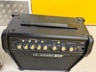 Amplificador guitarra Line 6 Spider IV 15