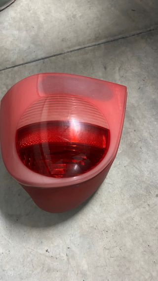 Piloto trasero derecho Twingo I