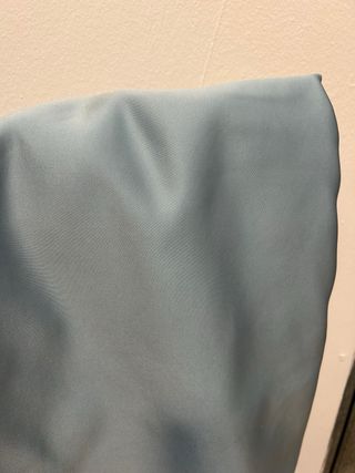 Falda mesa camilla azul satinada