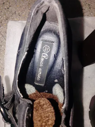 Botines Amici Talla 37 Negros