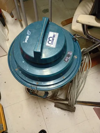 Aspiradora industrial Wirbel seminueva