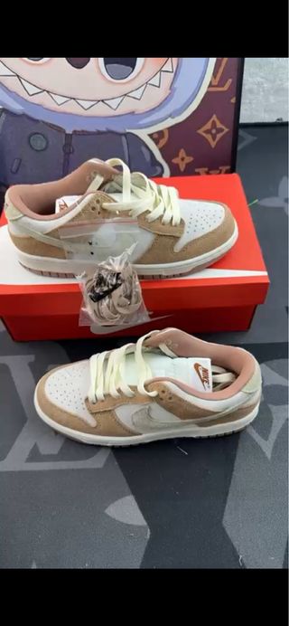 Nike Dunk Low Beige Blanco