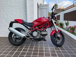 Ducati Monster 620 i.e Roja