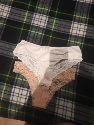 Lote de 2 tangas (blanco, estampado y rosa)