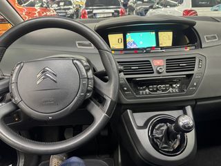 Citroen Grand C4 Picasso 2012