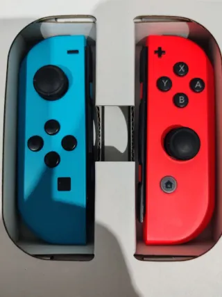 Nintendo Switch Azul y Rojo