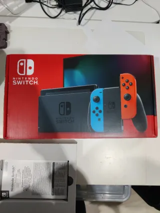 Nintendo Switch Azul y Rojo