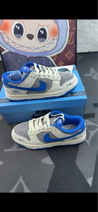 Zapatillas Nike Dunk Low Azul y Blanco