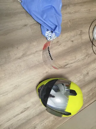 Casco Shiro Amarillo Casi Nuevo