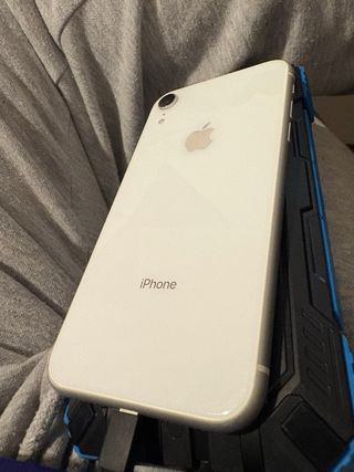 iPhone XR 128GB