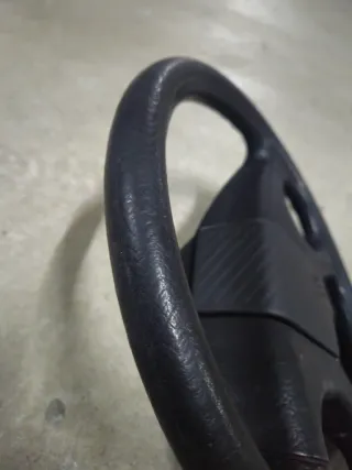 Volante Volkswagen Golf MK2