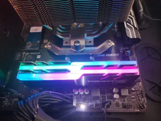 DDR4 32GB (2x16GB) G.Skill Trident Z RGB DDR4 3200