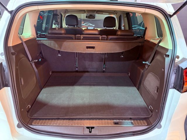 Opel Zafira Tourer 2013