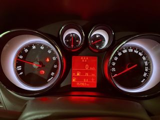 Opel Zafira Tourer 2013