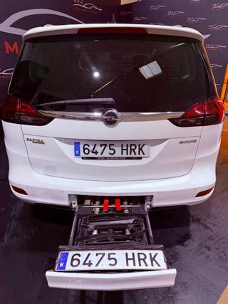 Opel Zafira Tourer 2013