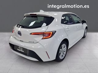 Toyota Corolla 1.8 125H ACTIVE TECH E-CVT
