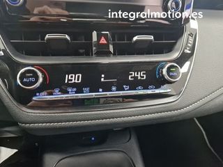 Toyota Corolla 1.8 125H ACTIVE TECH E-CVT