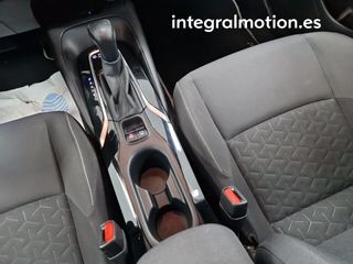 Toyota Corolla 1.8 125H ACTIVE TECH E-CVT