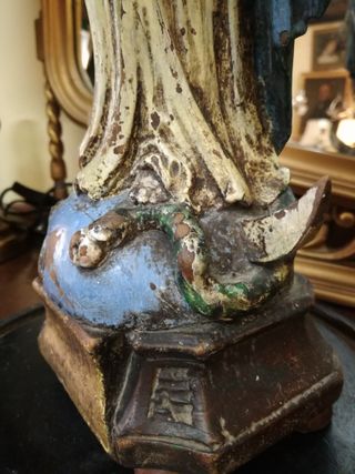 Antigua Madonna madera policromada