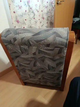 Sillón vintage tela y madera