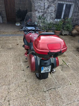 Honda Deauville 700 ABS 2013