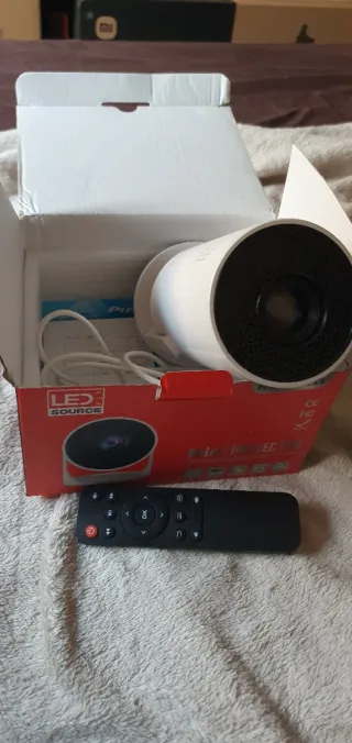 Proyector LED Mini Portátil