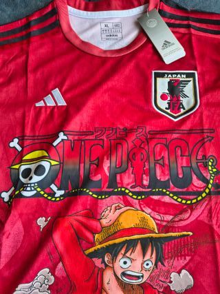 Camiseta One Piece Monkey D. Luffy Japón Adidas