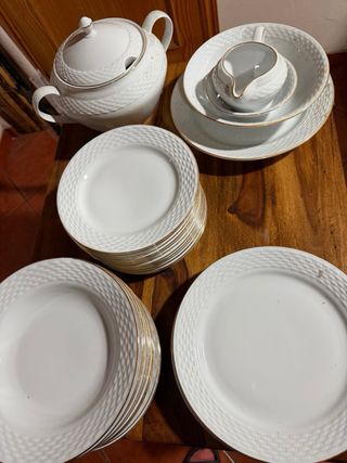 Vajilla Bávara Porcelana 12 Servicios . Filo oro