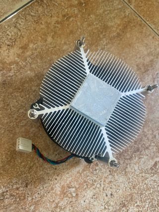 Disipador CPU ventilador.  Buen estado