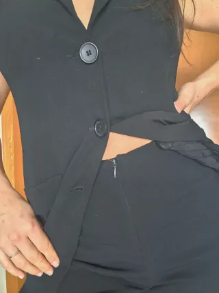 Mono corto negro Zara