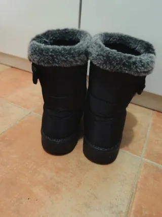 Botas de nieve negras Talla 42 equivale 40