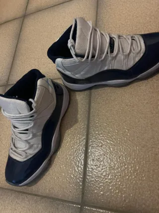 Scarpe Jordan 11 Blu e Bianche