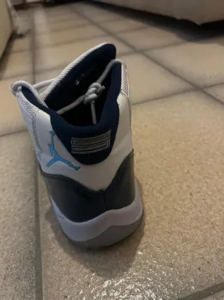 Scarpe Jordan 11 Blu e Bianche
