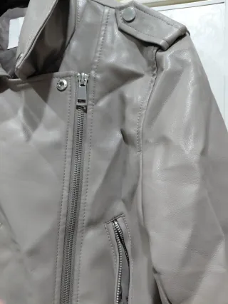 Cazadora Stradivarius Gris Talla S