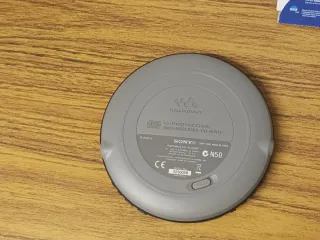 SONY D-EJ011 CD WALKMAN