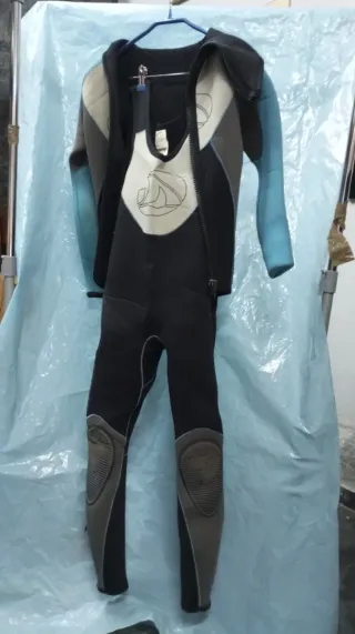 Peto y chaqueta de neopreno Talla 40