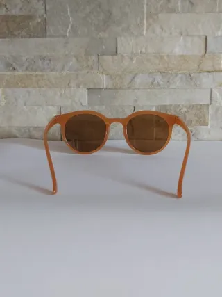 Occhiali da sole rotondi arancioni