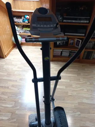 Elíptica BH Fitness, poco uso