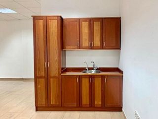 Local comercial en alquiler en San Cristóbal de La Laguna - La Vega - San Lázaro en San Cristóbal de La Laguna